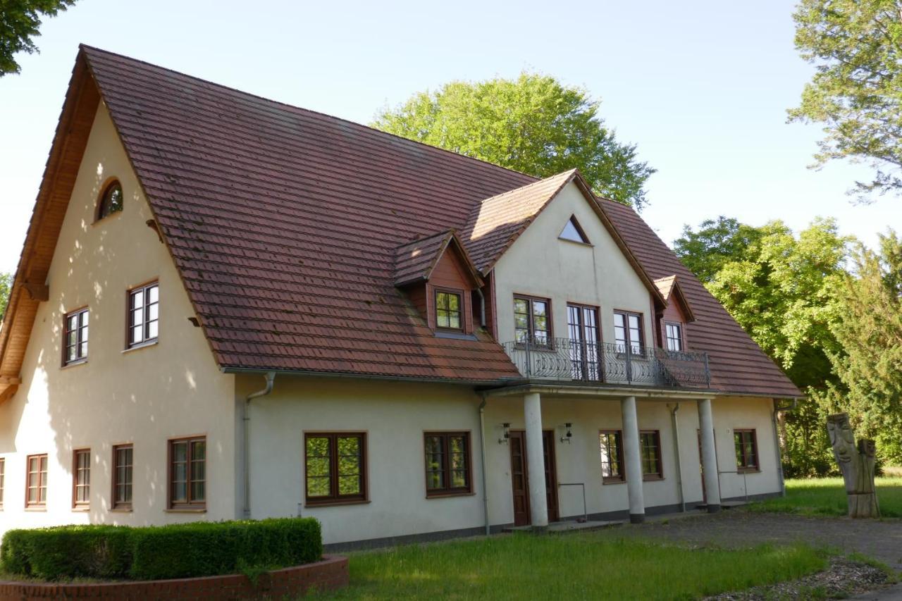 An Der Gaertnerei Bed & Breakfast Doemitz Exterior photo